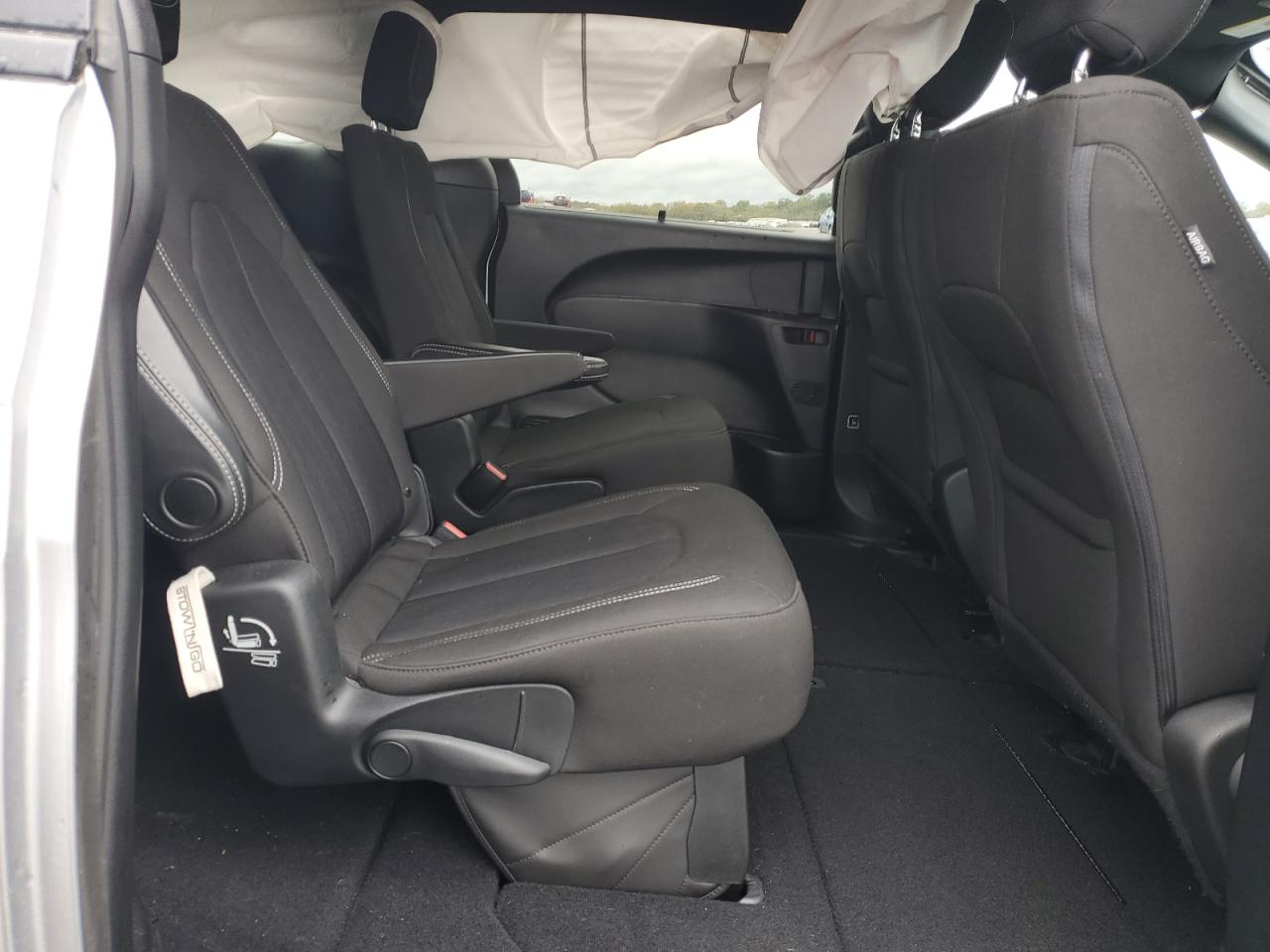 2020 Chrysler Pacifica Touring VIN: 2C4RC1FG8LR234356 Lot: 90541765