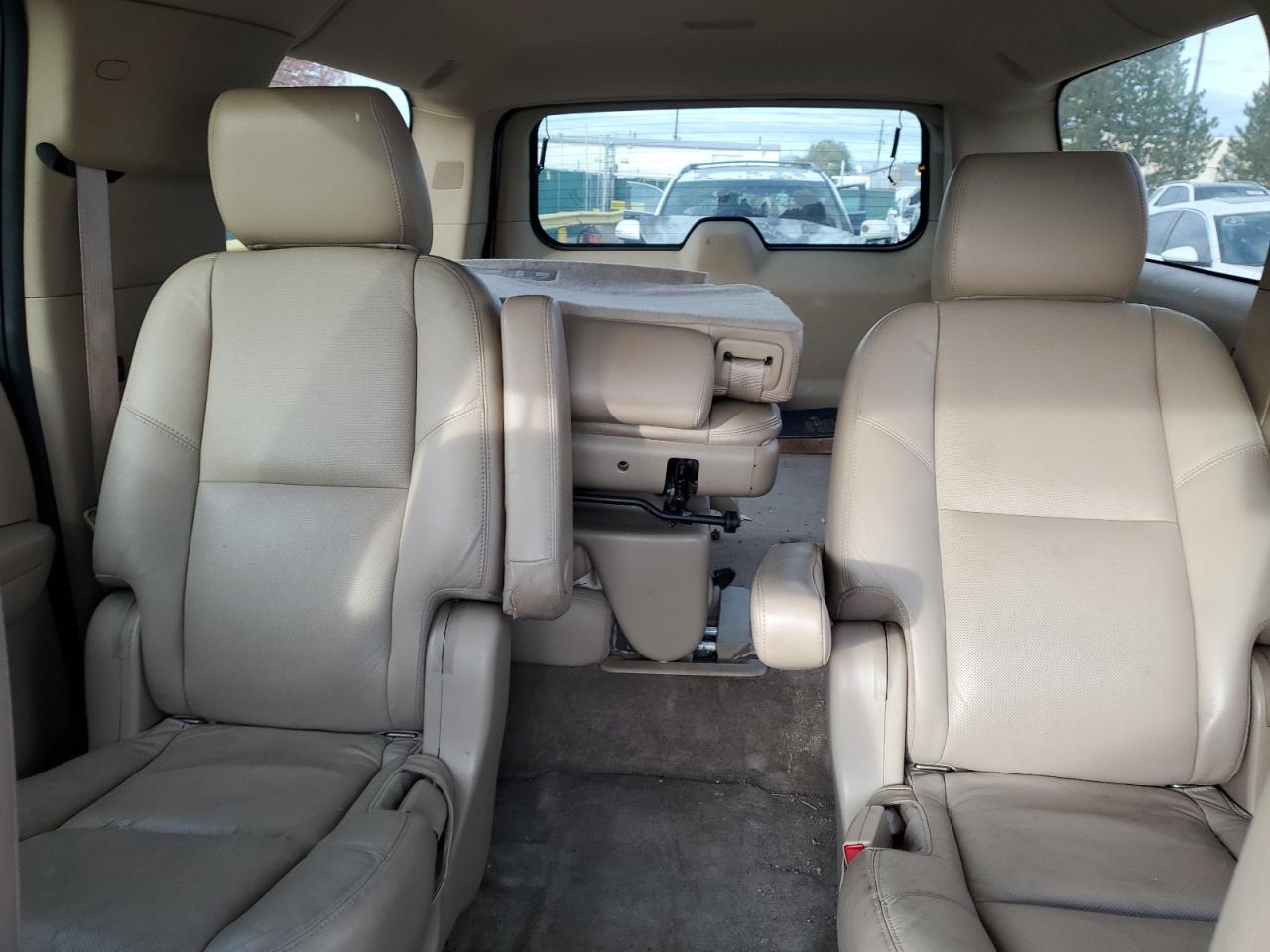 2011 Cadillac Escalade Esv Luxury VIN: 1GYS3HEF3BR149989 Lot: 89890965