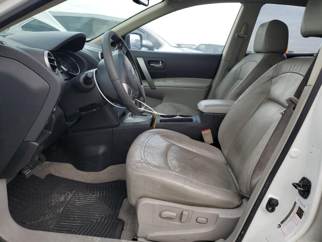 2011 Nissan Rogue S VIN: JN8AS5MT7BW179139 Lot: 81995695