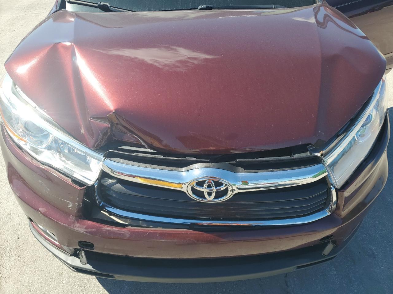 2016 Toyota Highlander Xle VIN: 5TDKKRFH4GS132402 Lot: 85891055