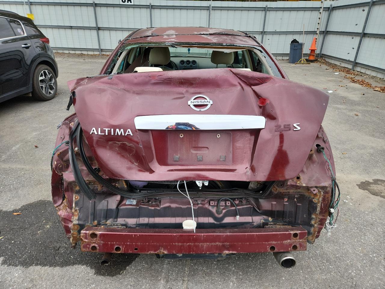 2011 Nissan Altima Base VIN: 1N4AL2APXBN405104 Lot: 90450585