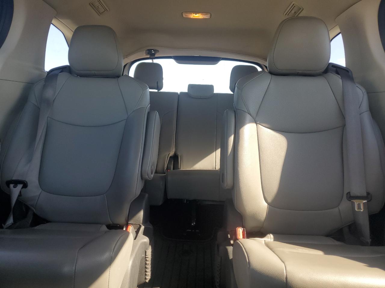 2022 Toyota Sienna Xle VIN: 5TDYSKFC8NS068092 Lot: 85289455