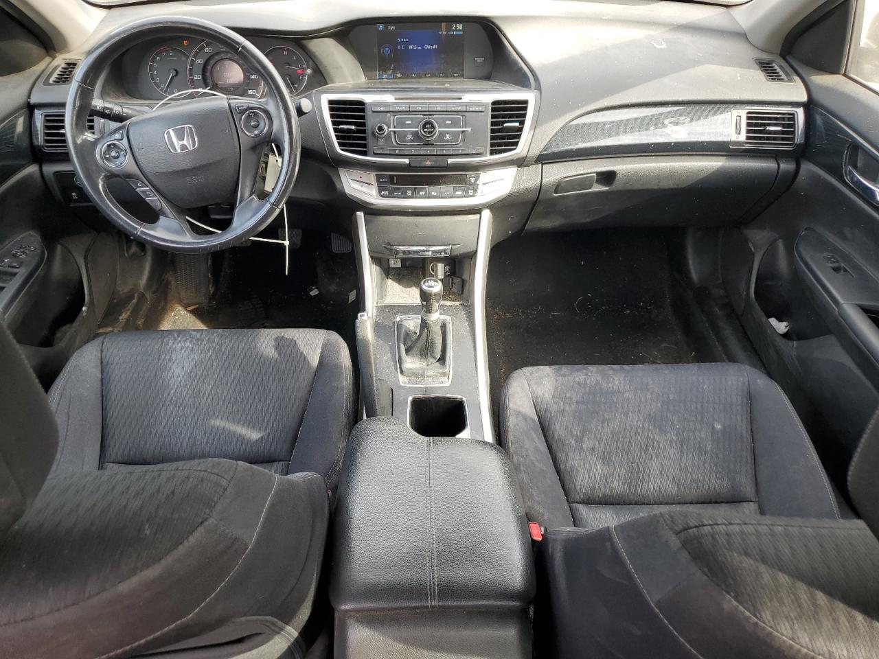 2015 Honda Accord Sport VIN: 1HGCR2E59FA035062 Lot: 81943125