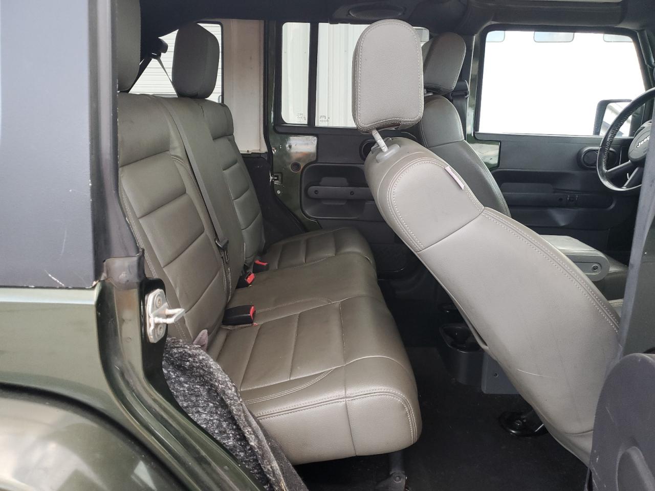 2007 Jeep Wrangler Sahara VIN: 1J8GA59107L137820 Lot: 90809765