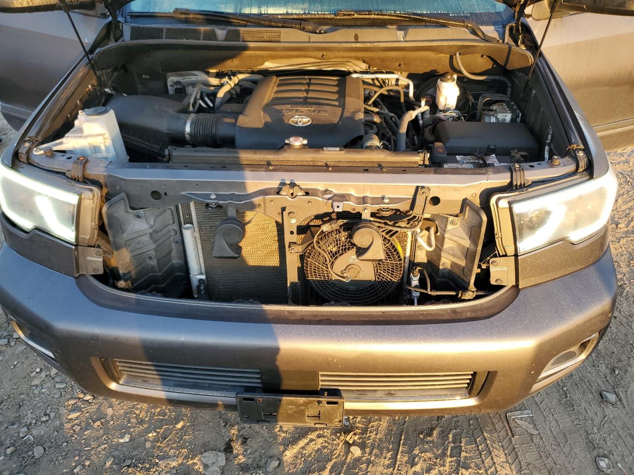 2021 Toyota Sequoia Limited VIN: 5TDHY5B11MS182227 Lot: 84471385