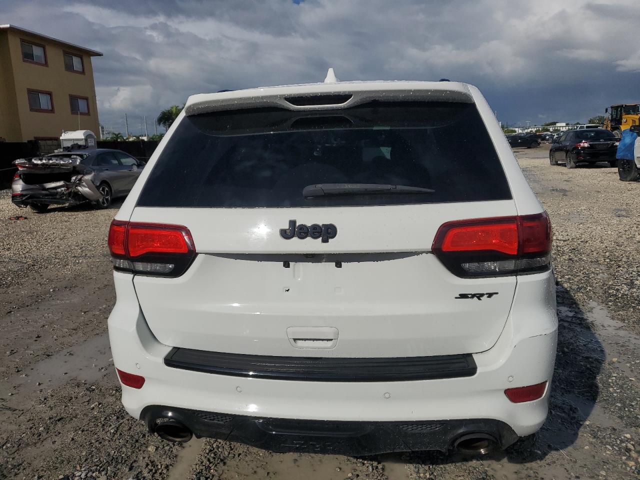 2015 Jeep Grand Cherokee Srt-8 VIN: 1C4RJFDJ0FC613155 Lot: 85341905