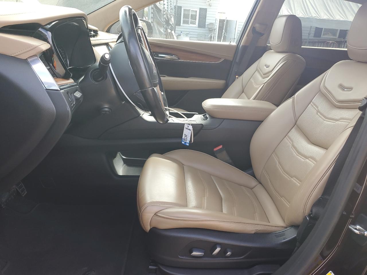 2018 Cadillac Xt5 Platinum VIN: 1GYKNGRS3JZ218836 Lot: 85851525