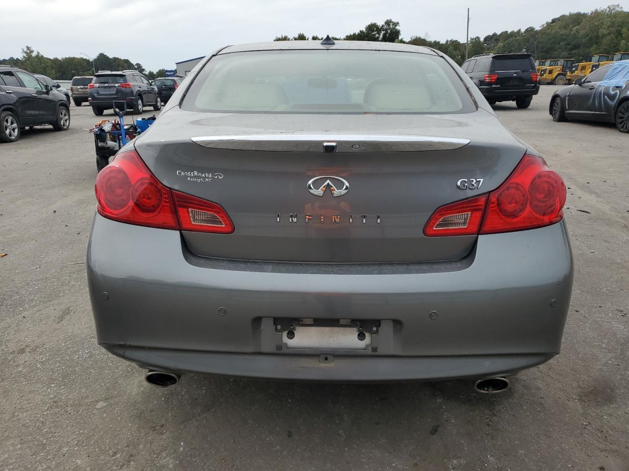 2013 Infiniti G37 Base VIN: JN1CV6AP0DM717903 Lot: 82351315