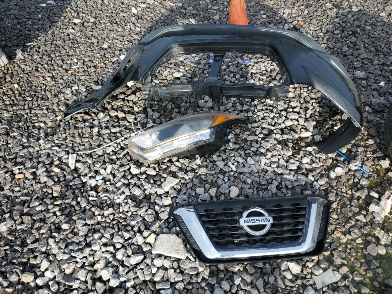 2018 Nissan Kicks S VIN: 3N1CP5CU0JL542808 Lot: 83982185