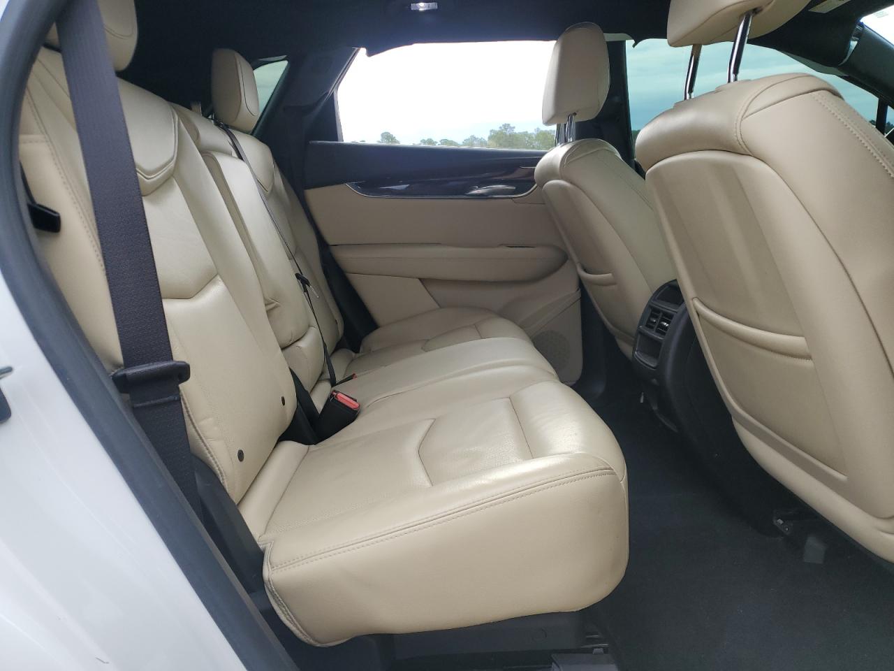 2017 Cadillac Xt5 Luxury VIN: 1GYKNBRS3HZ271341 Lot: 85858265