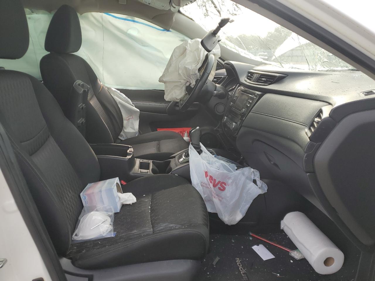 2017 Nissan Rogue S VIN: KNMAT2MT6HP612296 Lot: 84972965