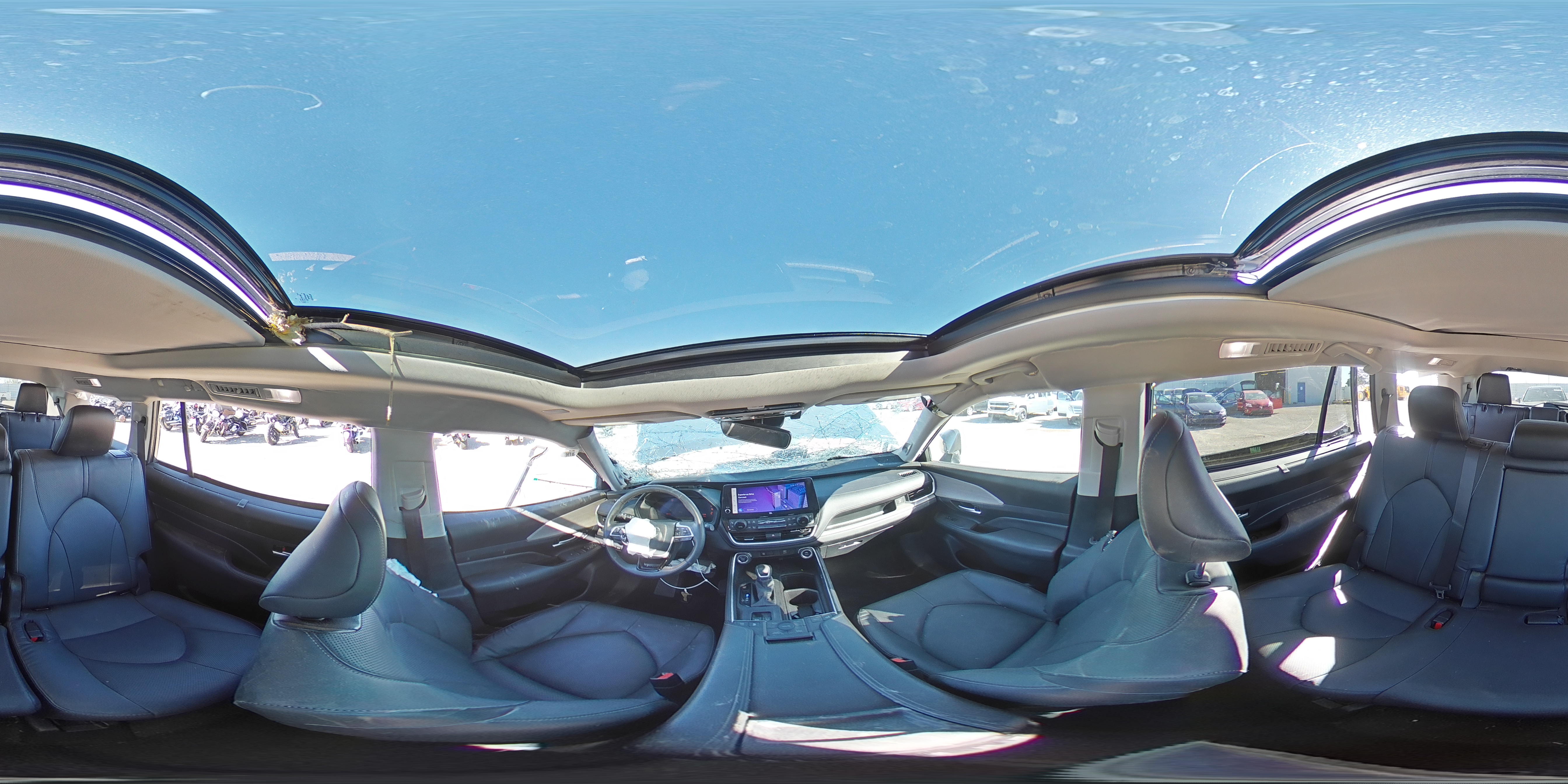 2024 Toyota Grand Highlander Xle VIN: 5TDAAAB52RS043006 Lot: 84996915