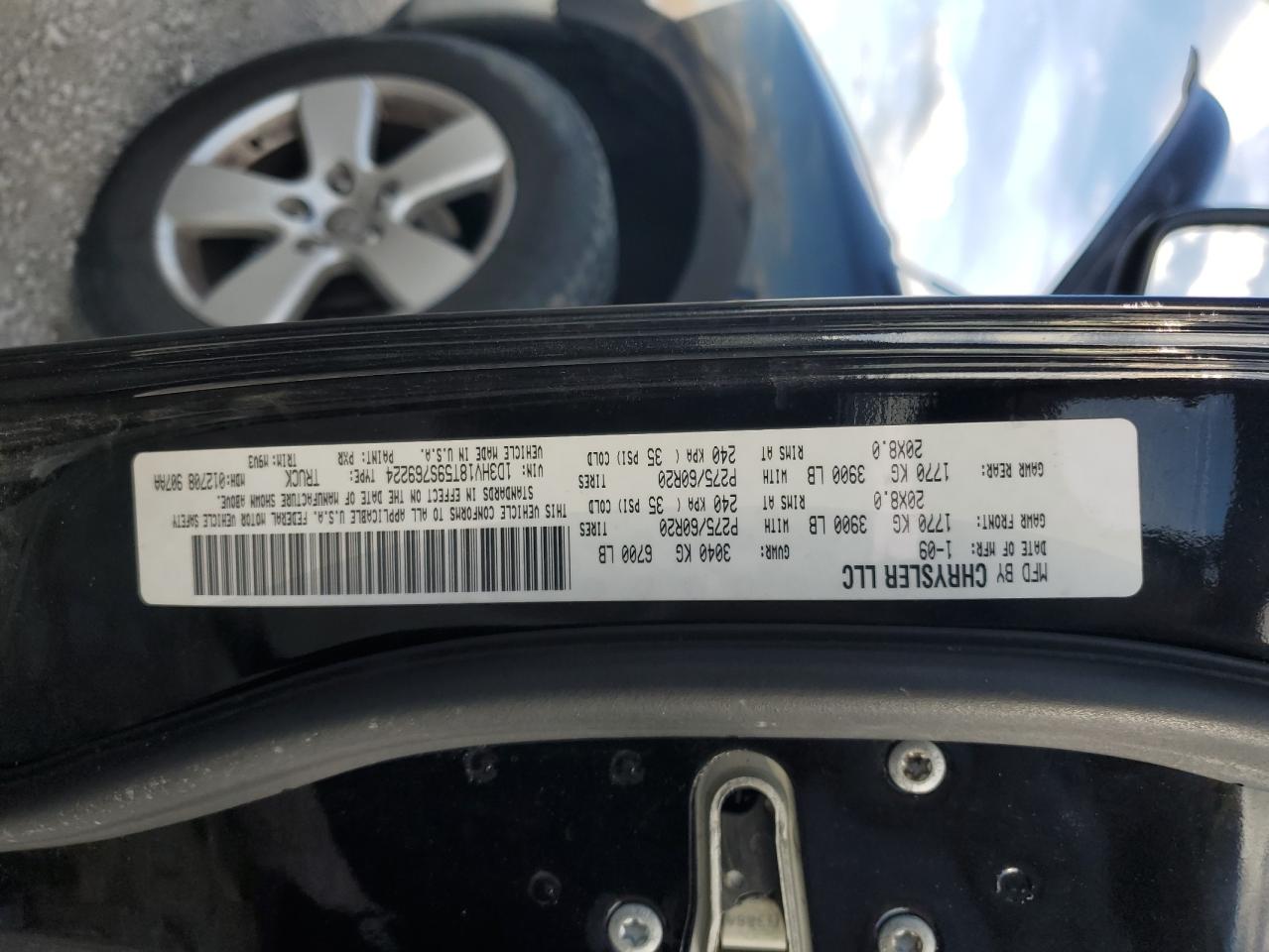 2009 Dodge Ram 1500 VIN: 1D3HV18T59S769224 Lot: 84891175