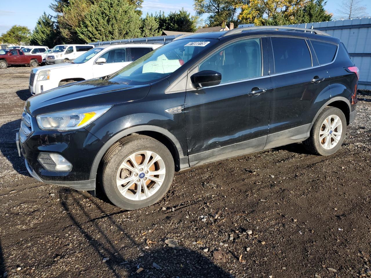 2018 Ford Escape Se VIN: 1FMCU9GD4JUB37138 Lot: 87100275