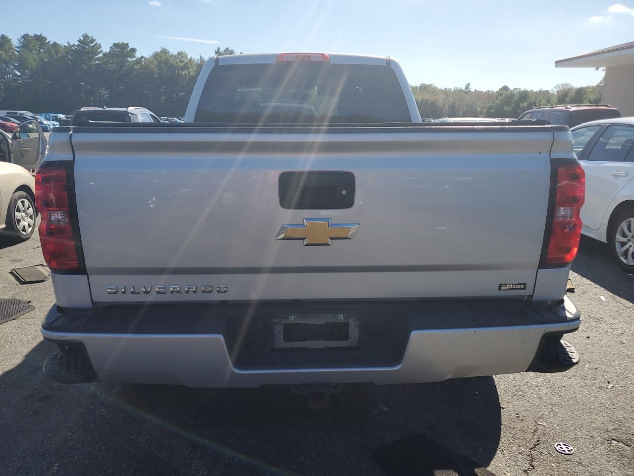 2017 Chevrolet Silverado K1500 Custom VIN: 1GCVKPEH9HZ398811 Lot: 84882295