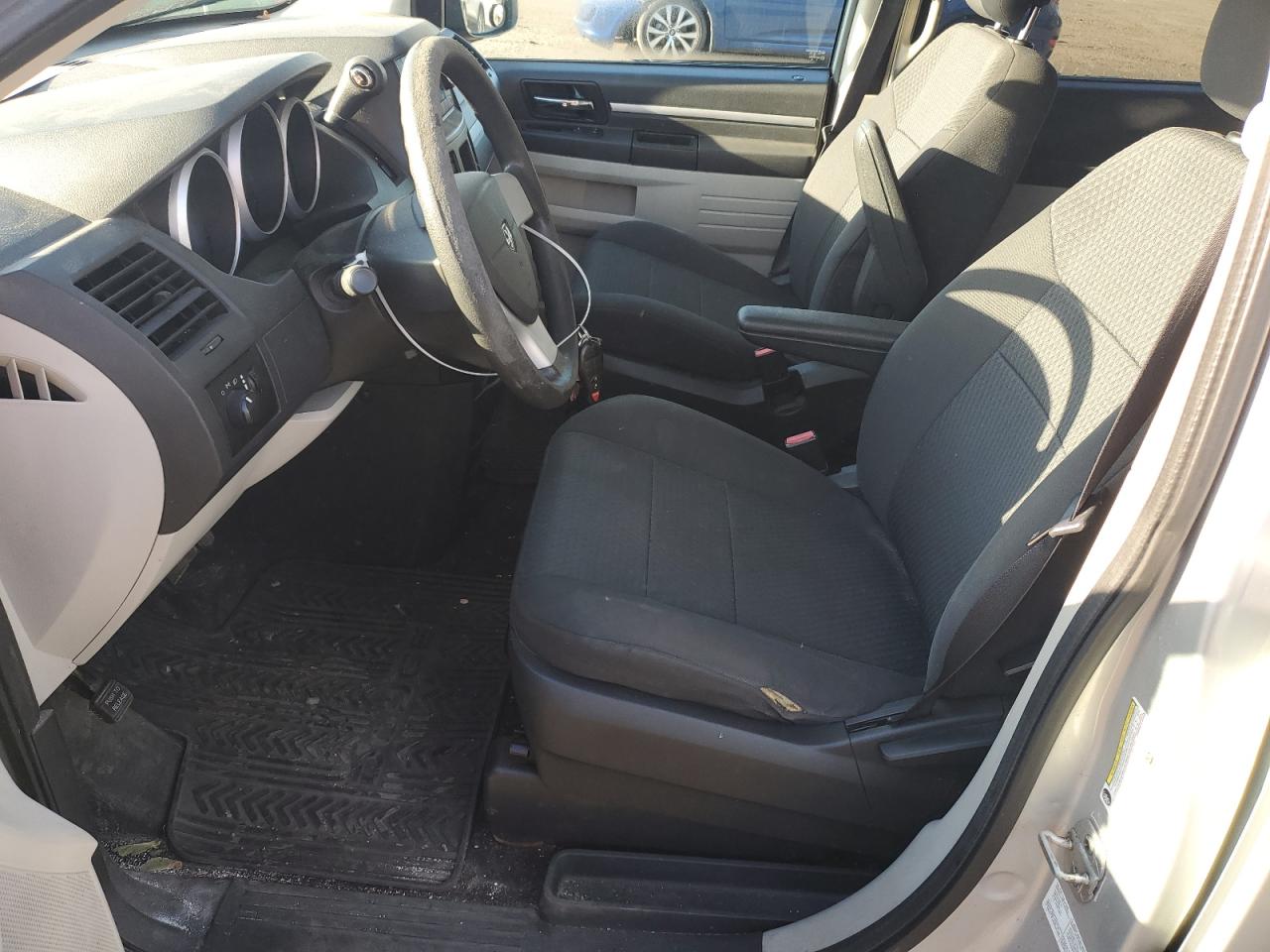 2010 Dodge Grand Caravan Se VIN: 2D4RN4DE6AR485518 Lot: 84798125