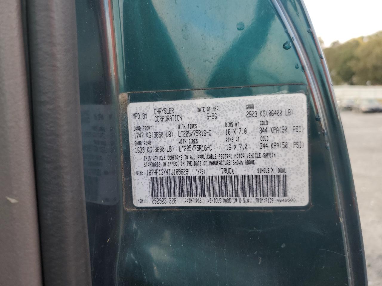 1996 Dodge Ram 1500 VIN: 1B7HF13Y4TJ189629 Lot: 82783065