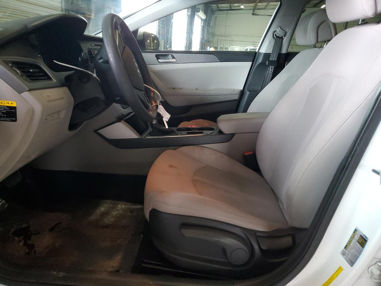 2016 Hyundai Sonata Se VIN: 5NPE24AF8GH392331 Lot: 82196085