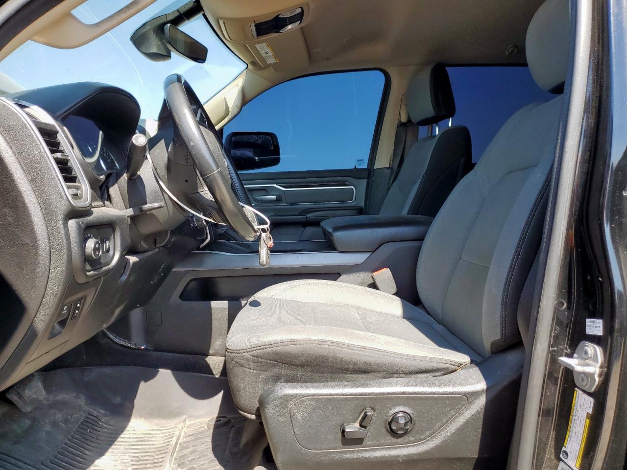 2020 Ram 1500 Big Horn/Lone Star VIN: 1C6SRFMTXLN342902 Lot: 86635515