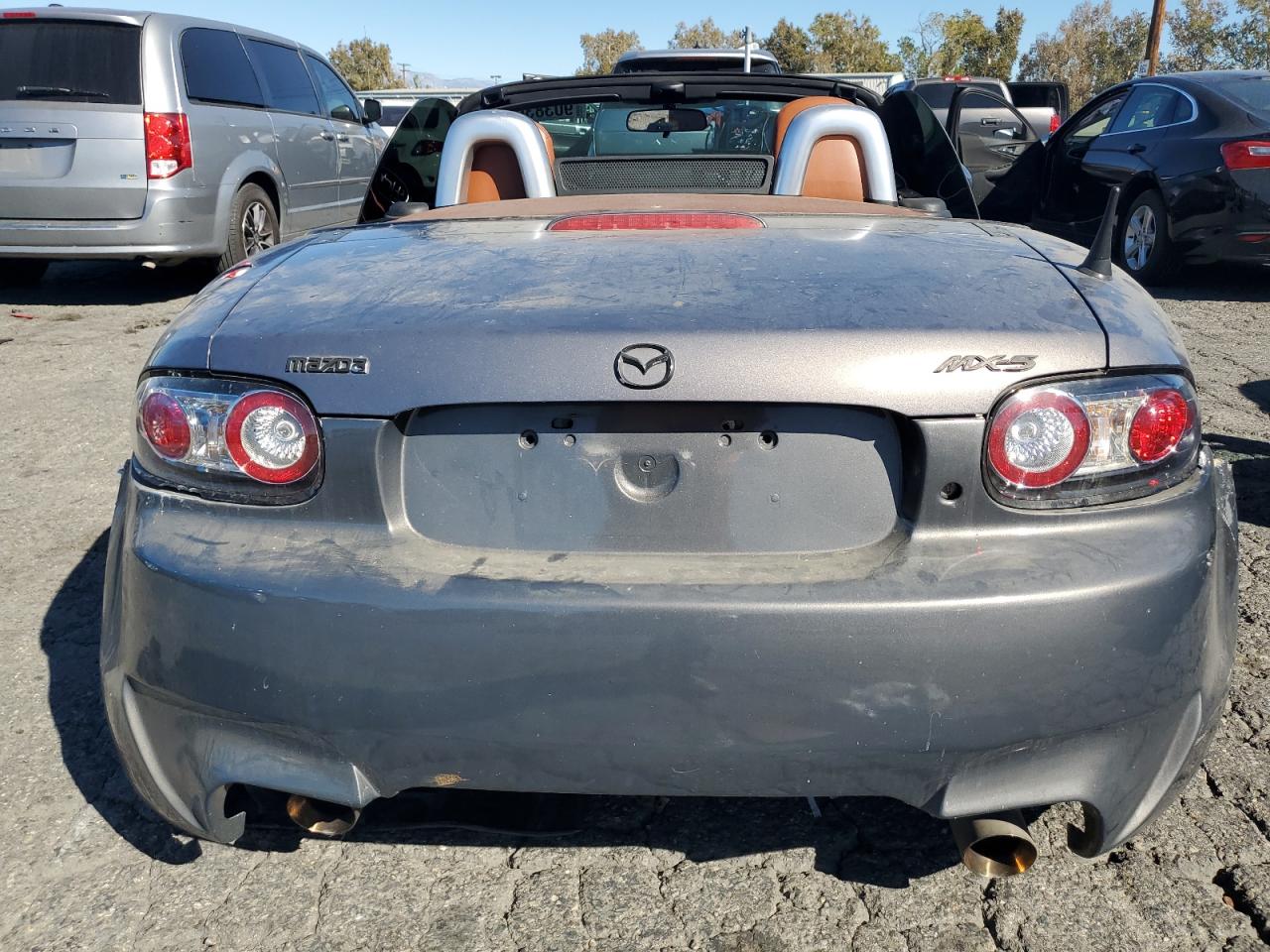 2006 Mazda Mx-5 Miata VIN: JM1NC25F760111353 Lot: 90383095