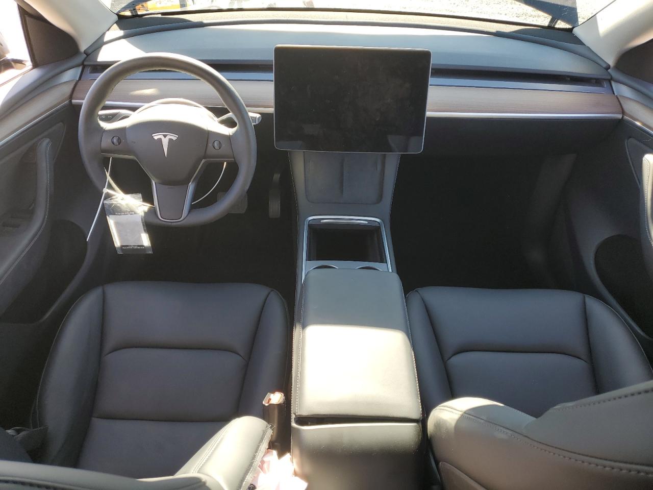 2025 Tesla Model Y VIN: 7SAYGAEE0SF224482 Lot: 81937555