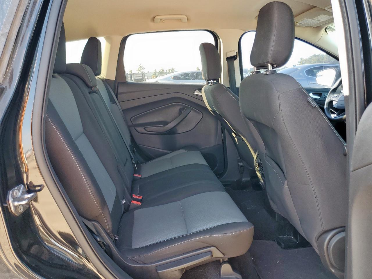 2018 Ford Escape Se VIN: 1FMCU0GD1JUC50055 Lot: 82317715