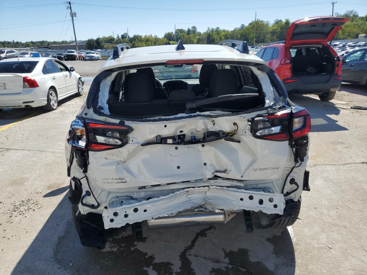 2024 Subaru Crosstrek Premium VIN: JF2GUADC3R8873982 Lot: 85679735