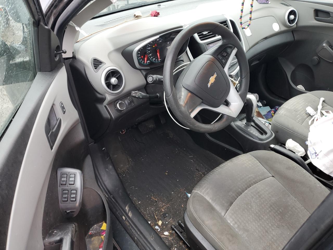 2020 Chevrolet Sonic Ls VIN: 1G1JB5SBXL4143182 Lot: 82690925