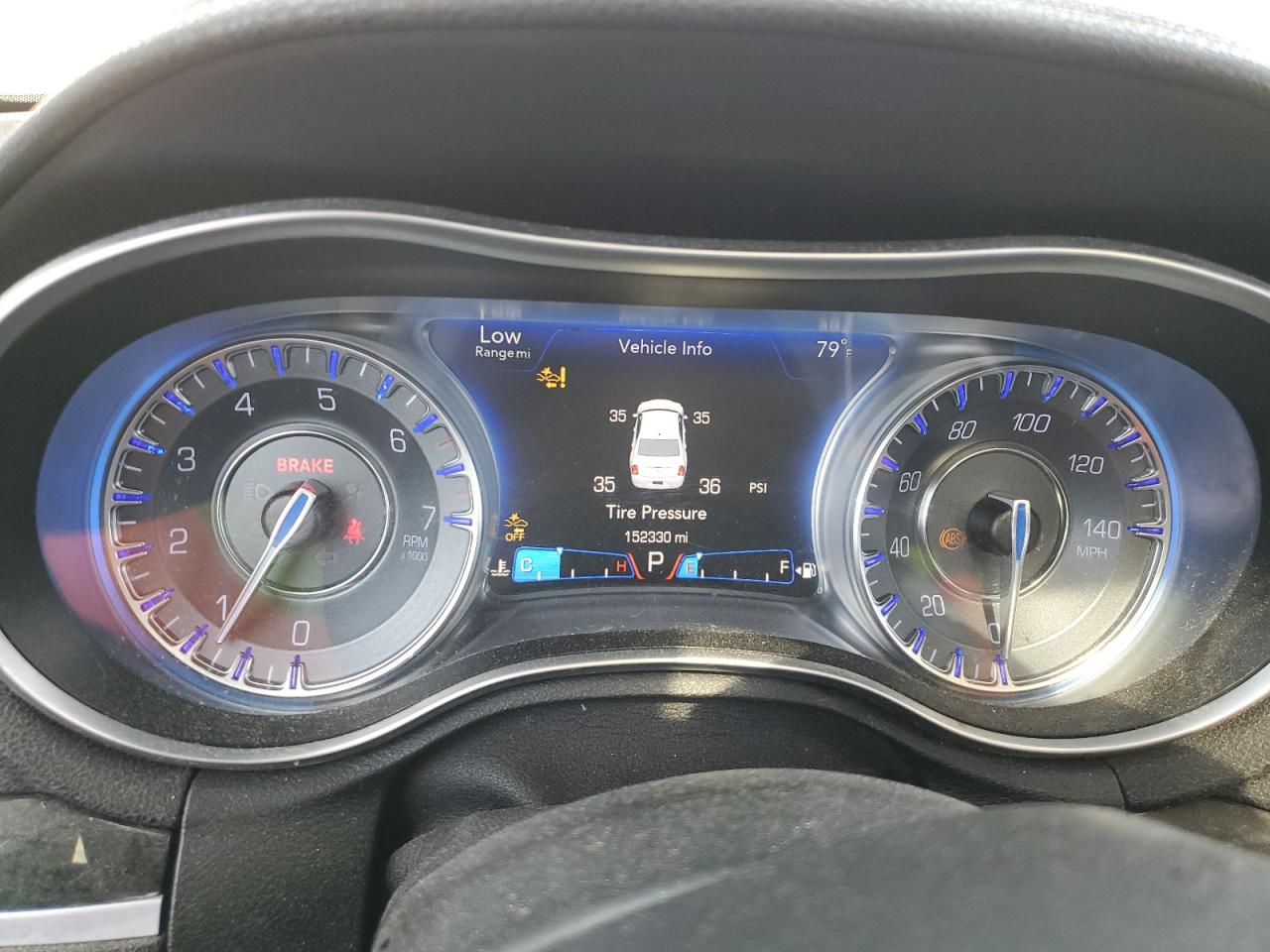 2017 Chrysler 300C VIN: 2C3CCAEGXHH586430 Lot: 84837165