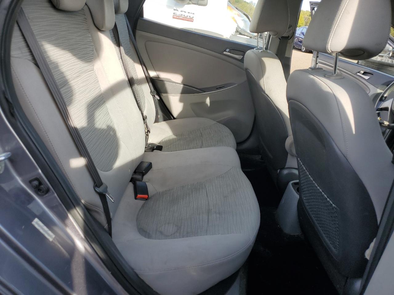2015 Hyundai Accent Gls VIN: KMHCT4AE2FU803802 Lot: 84471375
