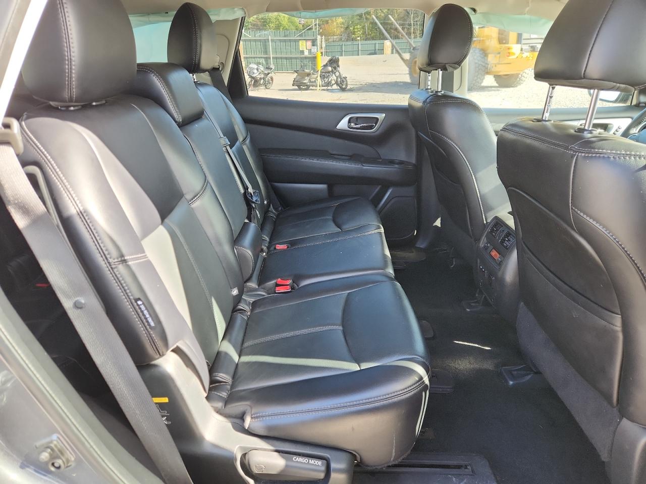 2019 Nissan Pathfinder S VIN: 5N1DR2MM0KC646197 Lot: 85935825