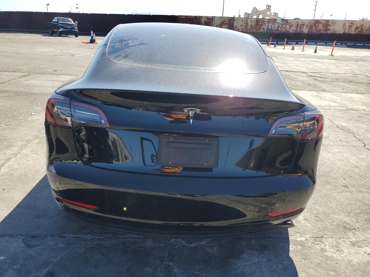 2023 Tesla Model 3 VIN: 5YJ3E1EA5PF715986 Lot: 87242485