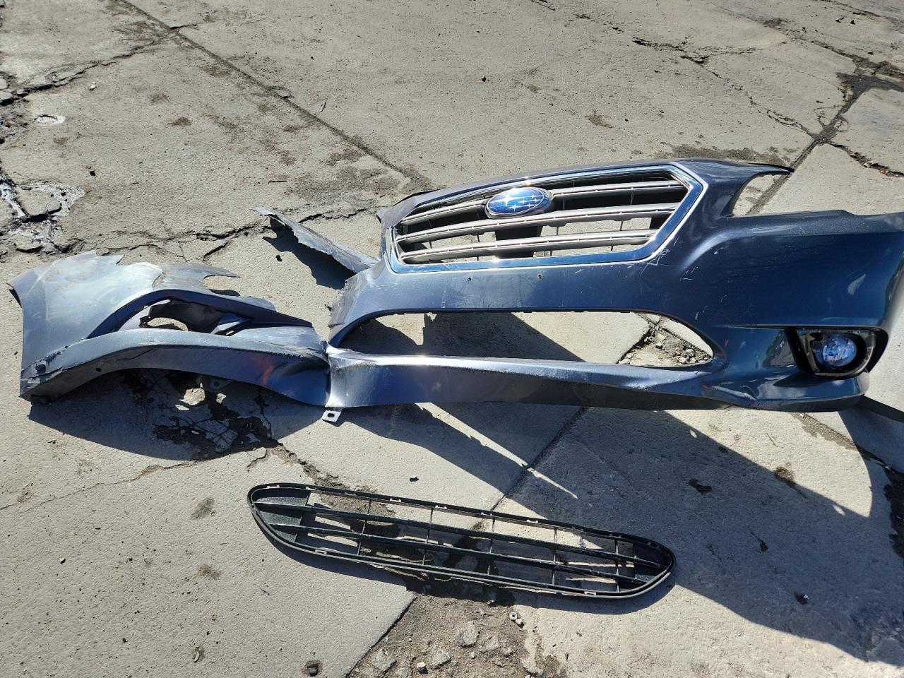 2016 Subaru Legacy 2.5I Premium VIN: 4S3BNAD61G3035623 Lot: 85368015