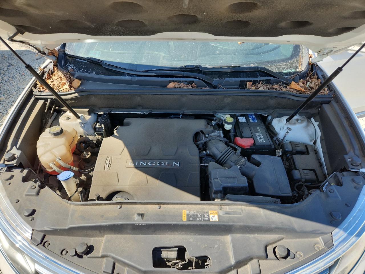 2016 Lincoln Mkx Reserve VIN: 2LMTJ6LR7GBL88747 Lot: 85945905