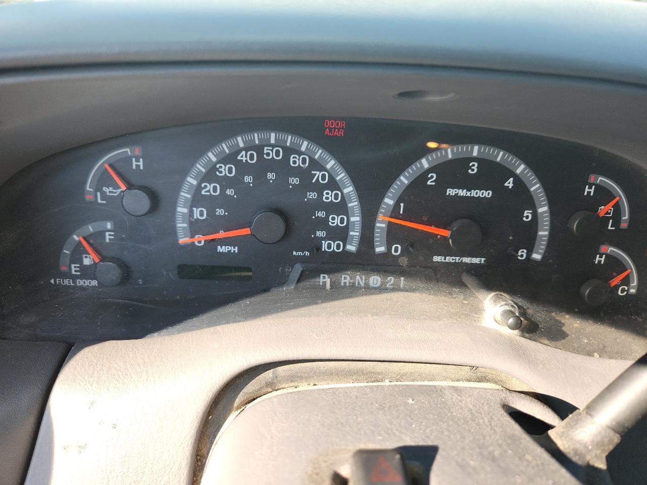 2002 Ford F150 VIN: 1FTRX18L32NB44414 Lot: 85088035