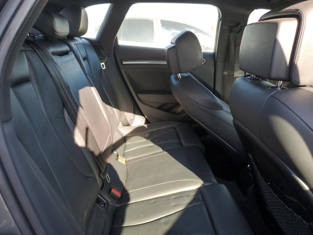 Фото: WAUTPBFF4GA038087