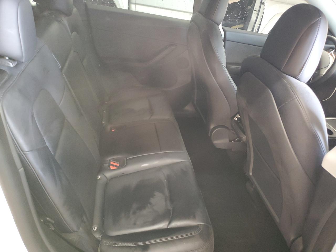 2022 Tesla Model Y VIN: 7SAYGDEF0NF469586 Lot: 91021255