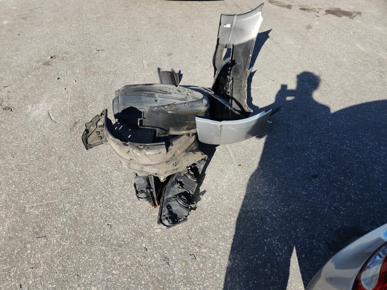 2009 Honda Civic Lx VIN: 19XFA16569E008270 Lot: 84020825