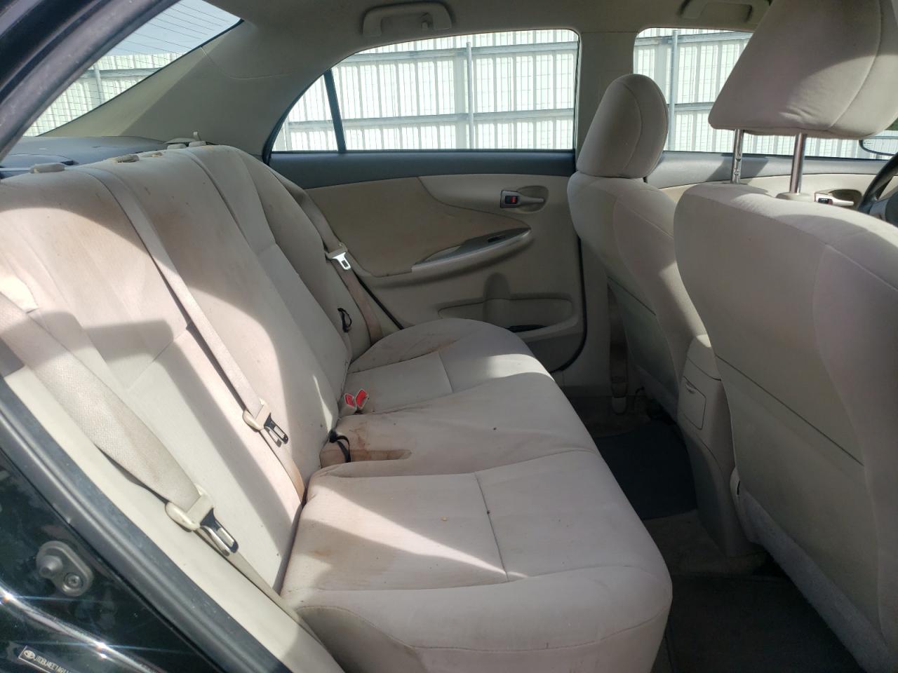 2010 Toyota Corolla Base VIN: JTDBU4EE1A9116586 Lot: 85602605