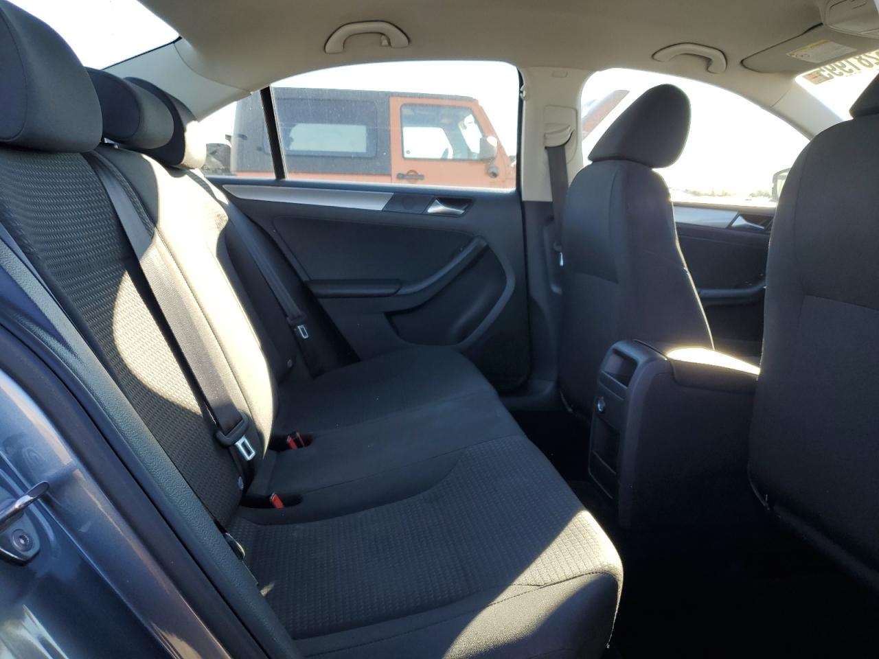 2015 Volkswagen Jetta Base VIN: 3VW2K7AJ2FM327814 Lot: 85281995