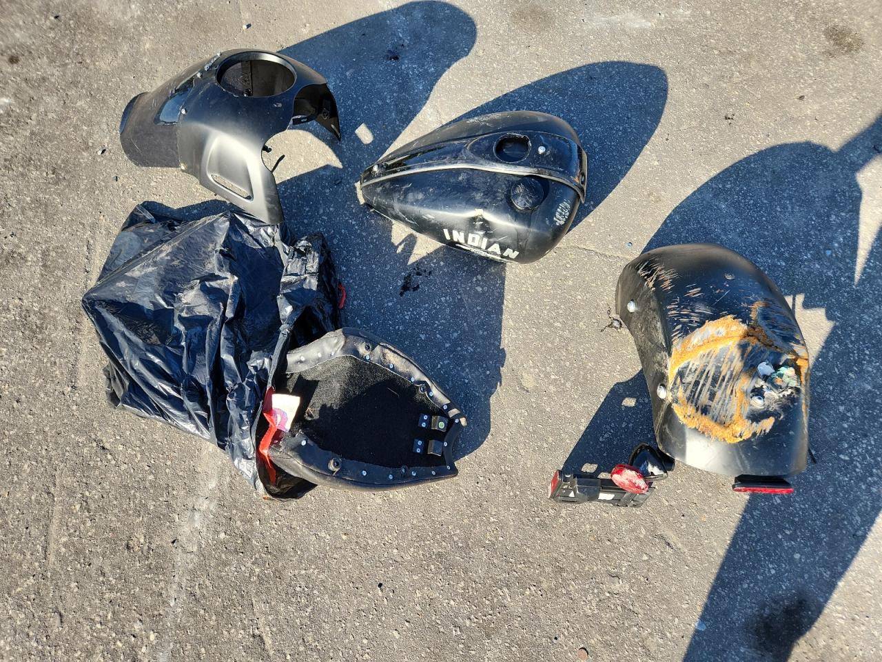 2025 Indian Motorcycle Co. Sport Chief VIN: 56KDSDBH3S3019112 Lot: 82213375