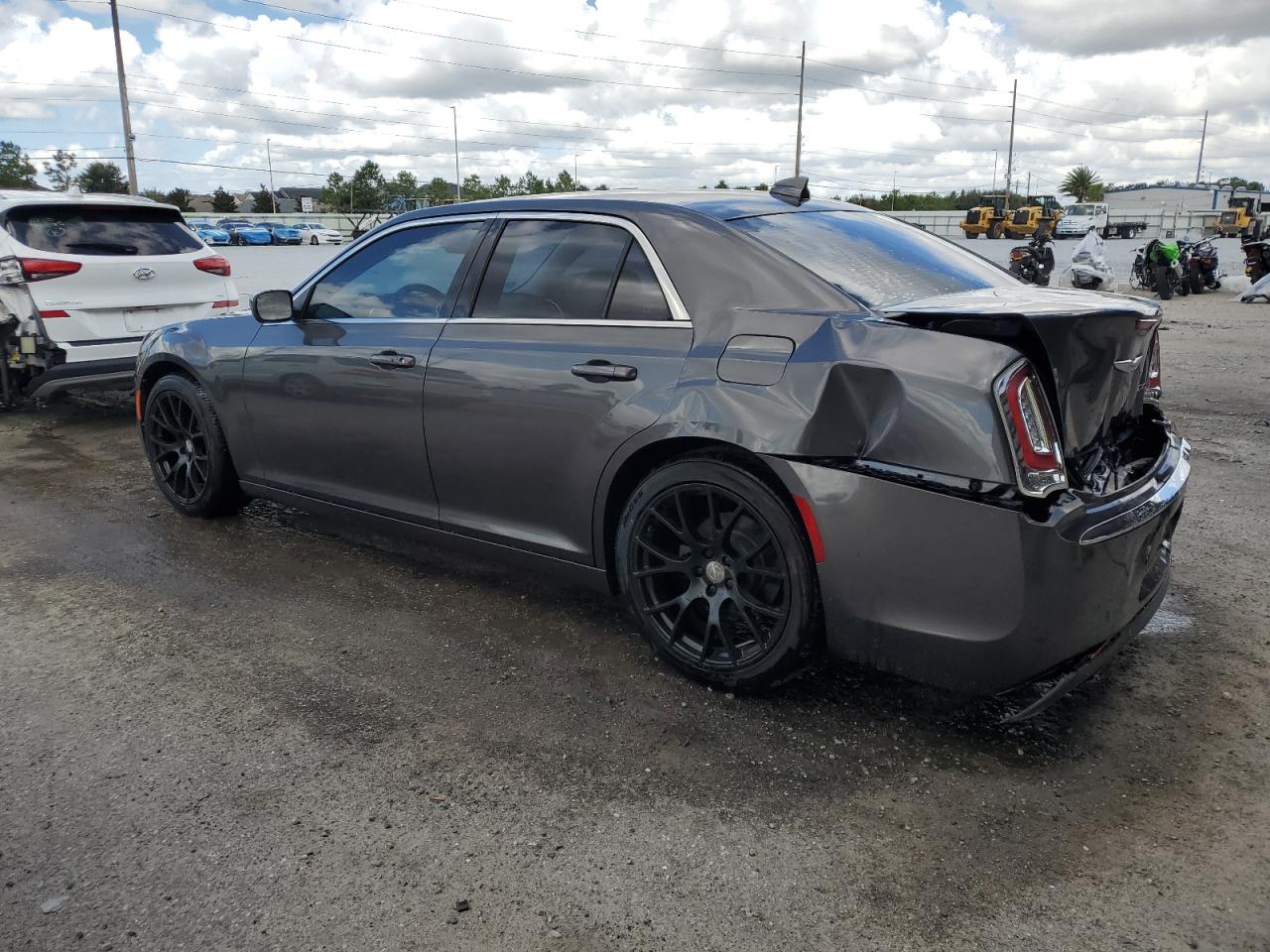 2019 Chrysler 300 Touring VIN: 2C3CCAAG7KH556069 Lot: 85522675
