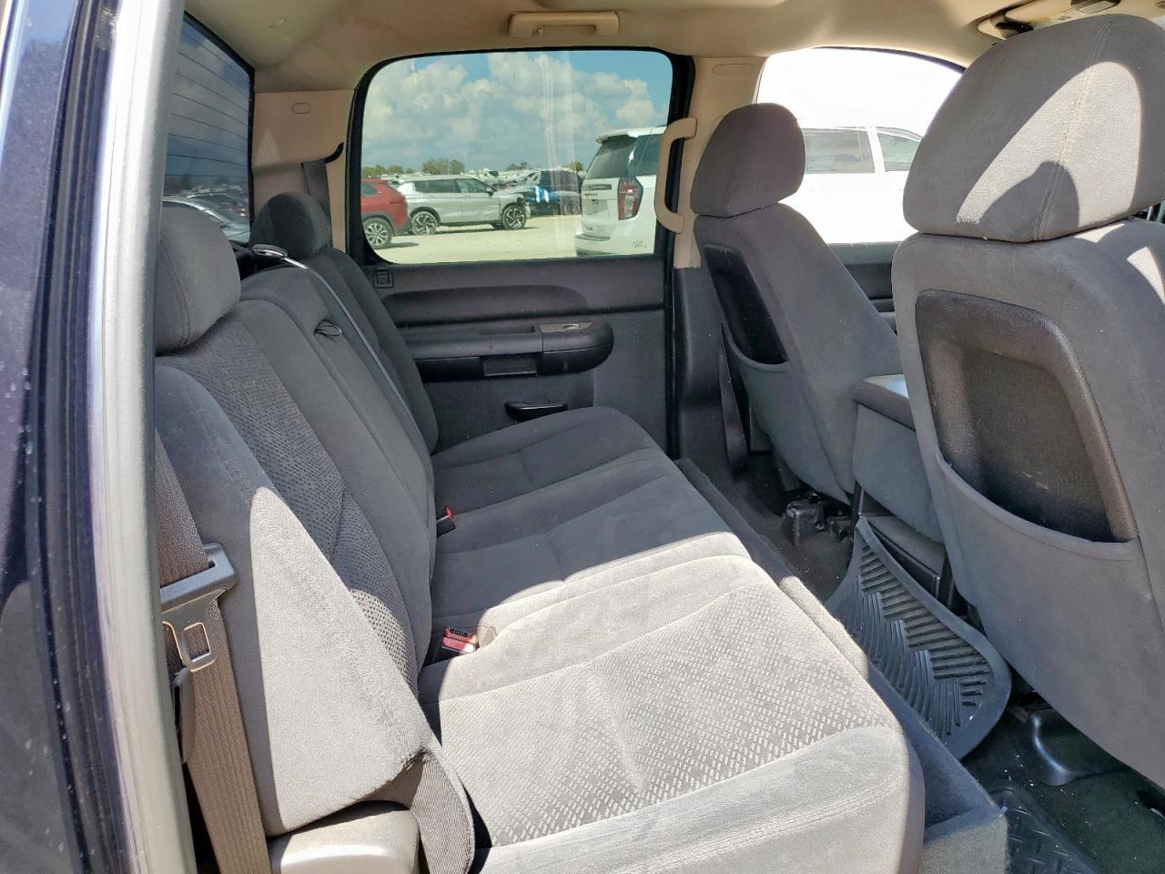 2007 Chevrolet Silverado C1500 Crew Cab VIN: 2GCEC13C371557735 Lot: 86083615