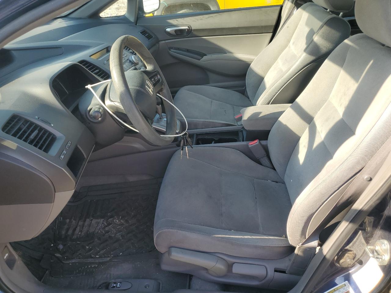 2006 Honda Civic Lx VIN: 1HGFA16596L091875 Lot: 85767875