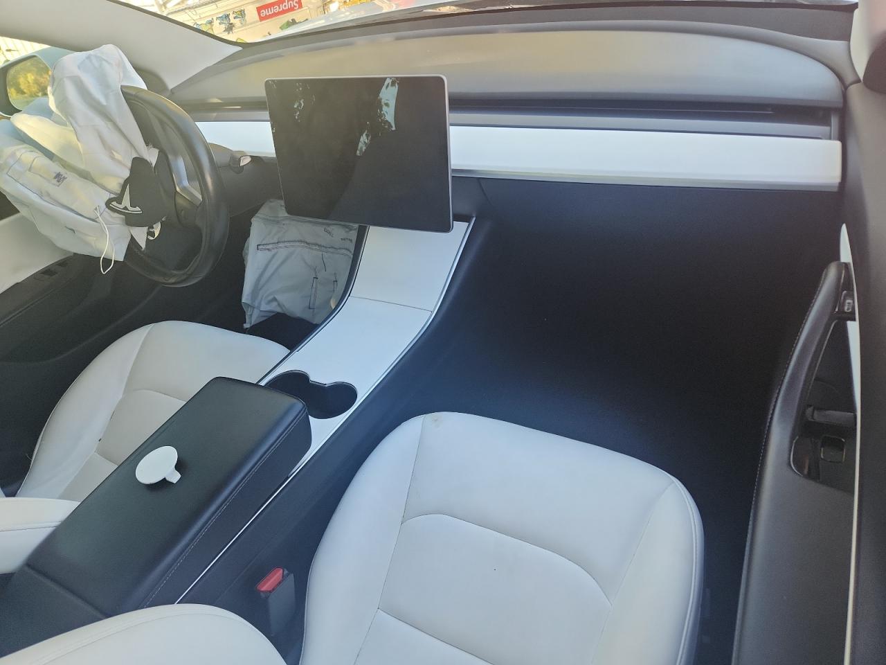 2018 Tesla Model 3 VIN: 5YJ3E1EA4JF169480 Lot: 82400465