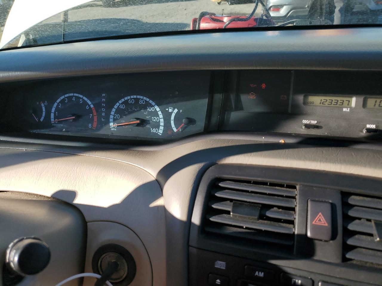 2002 Toyota Avalon Xl VIN: 4T1BF28B22U237542 Lot: 89928845