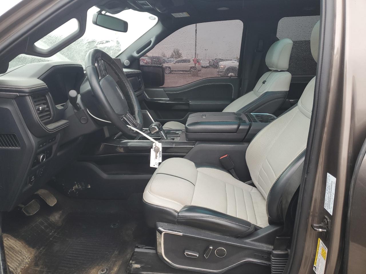 2023 Ford F150 Lightning Pro VIN: 1FT6W1EV9PWG28858 Lot: 90365275