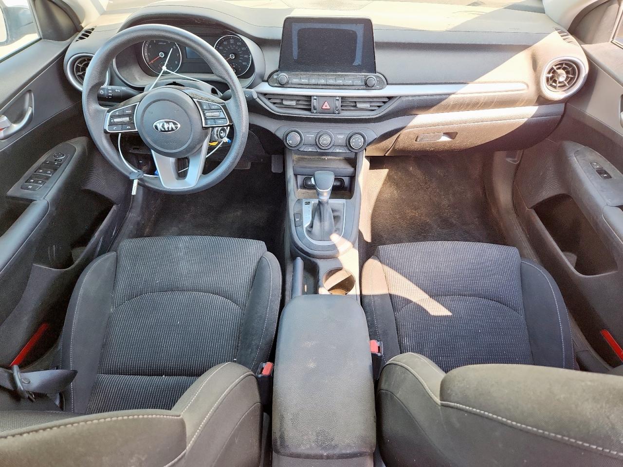 2021 Kia Forte Fe VIN: 3KPF24AD4ME302272 Lot: 84260625