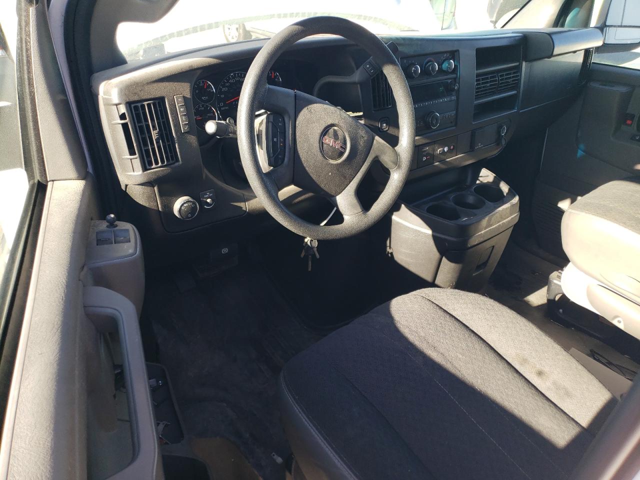 2022 GMC Savana Delivery Van VIN: 1GTW7AFP2N1188909 Lot: 70269895