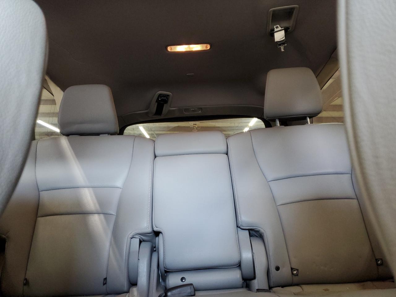 2018 Honda Pilot Exl VIN: 5FNYF5H52JB006318 Lot: 82746915